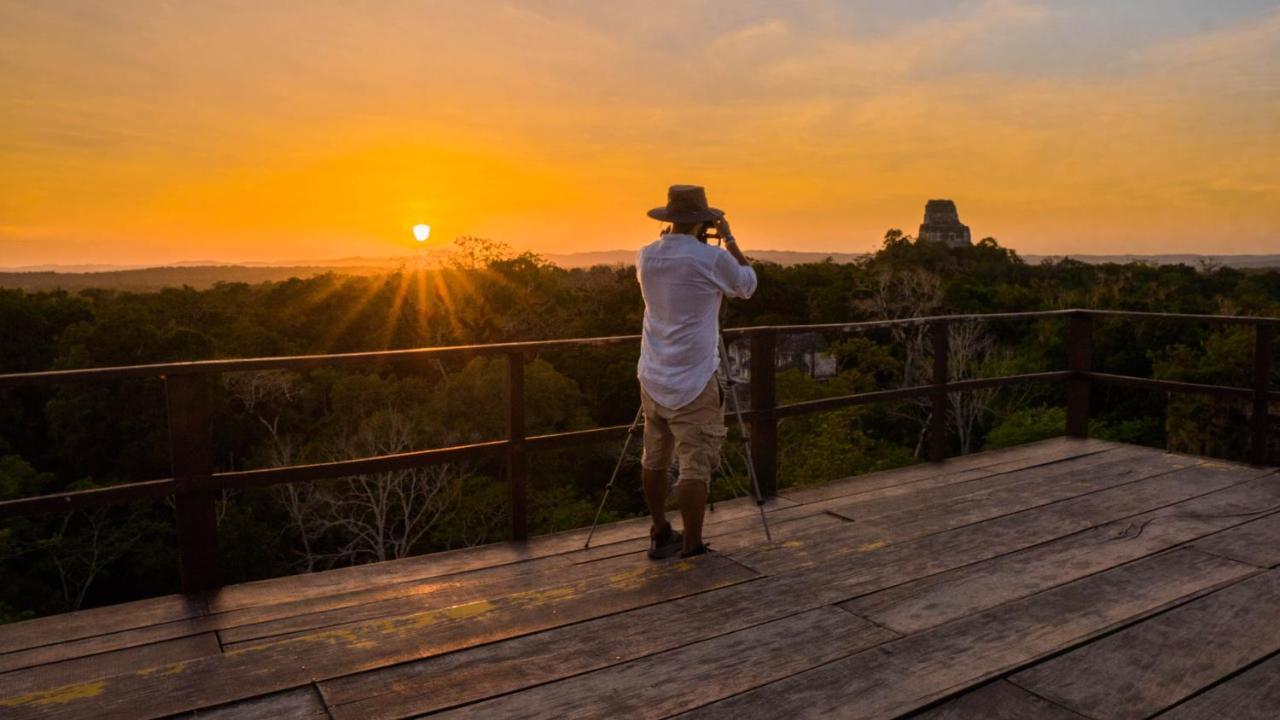 Hotel Jungle Lodge Тикаль Экстерьер фото