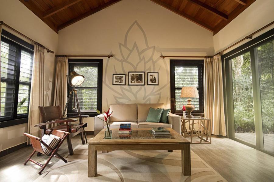 Hotel Jungle Lodge Тикаль Экстерьер фото