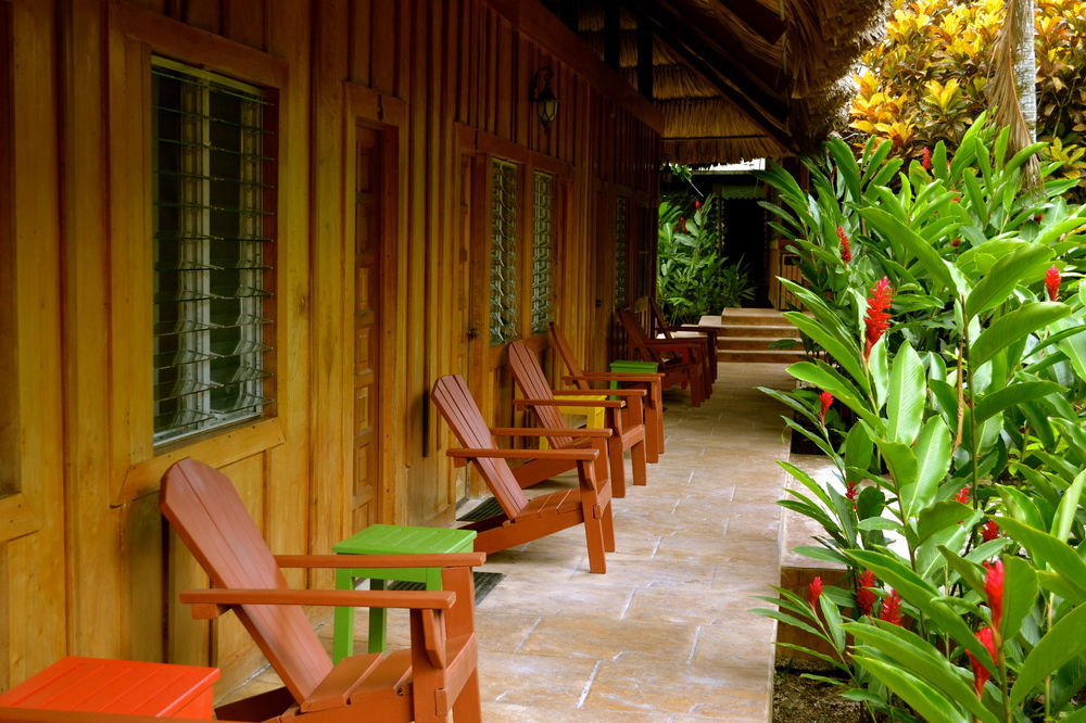 Hotel Jungle Lodge Тикаль Экстерьер фото