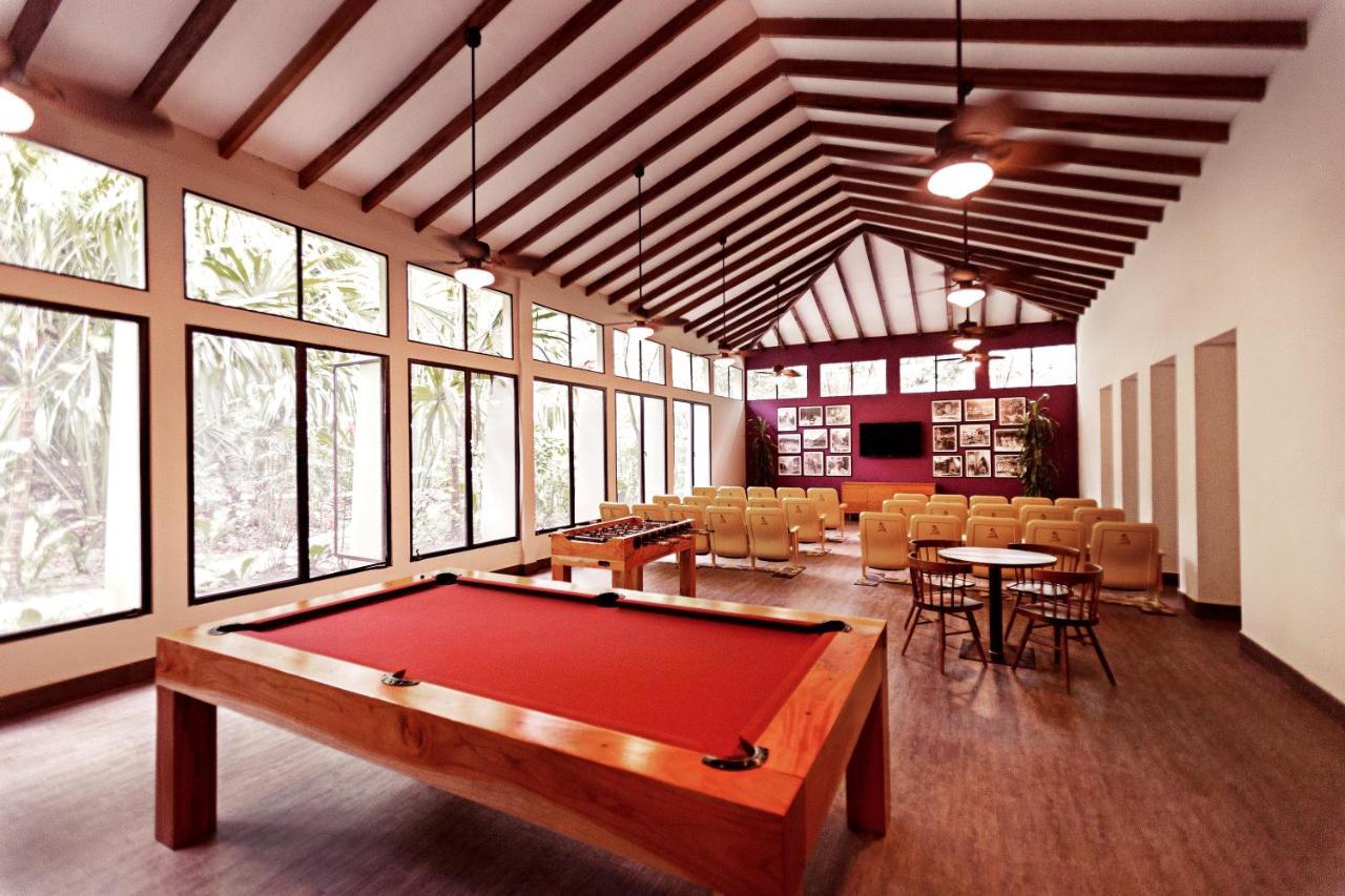 Hotel Jungle Lodge Тикаль Экстерьер фото