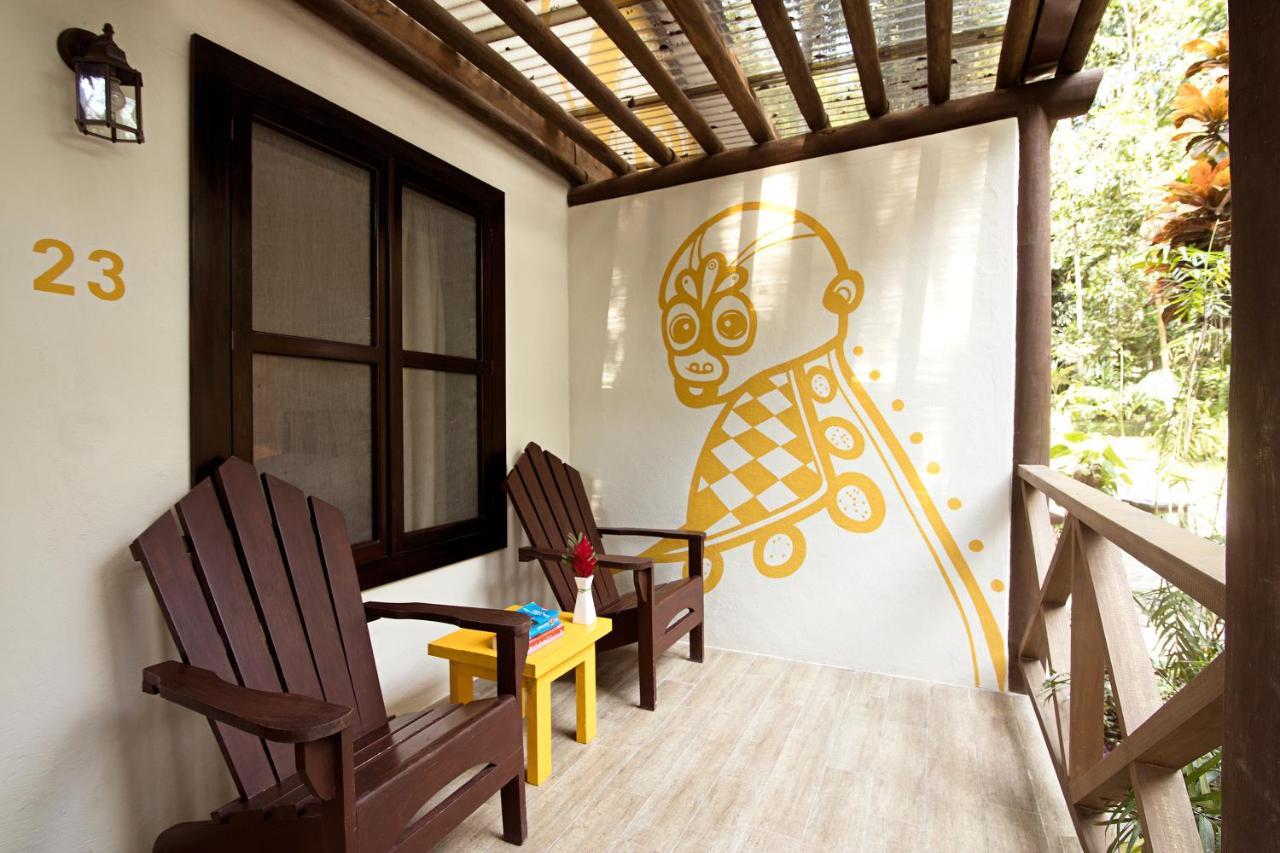 Hotel Jungle Lodge Тикаль Экстерьер фото